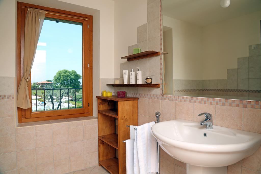 Residence Borgo Mondragon Lazise Luaran gambar