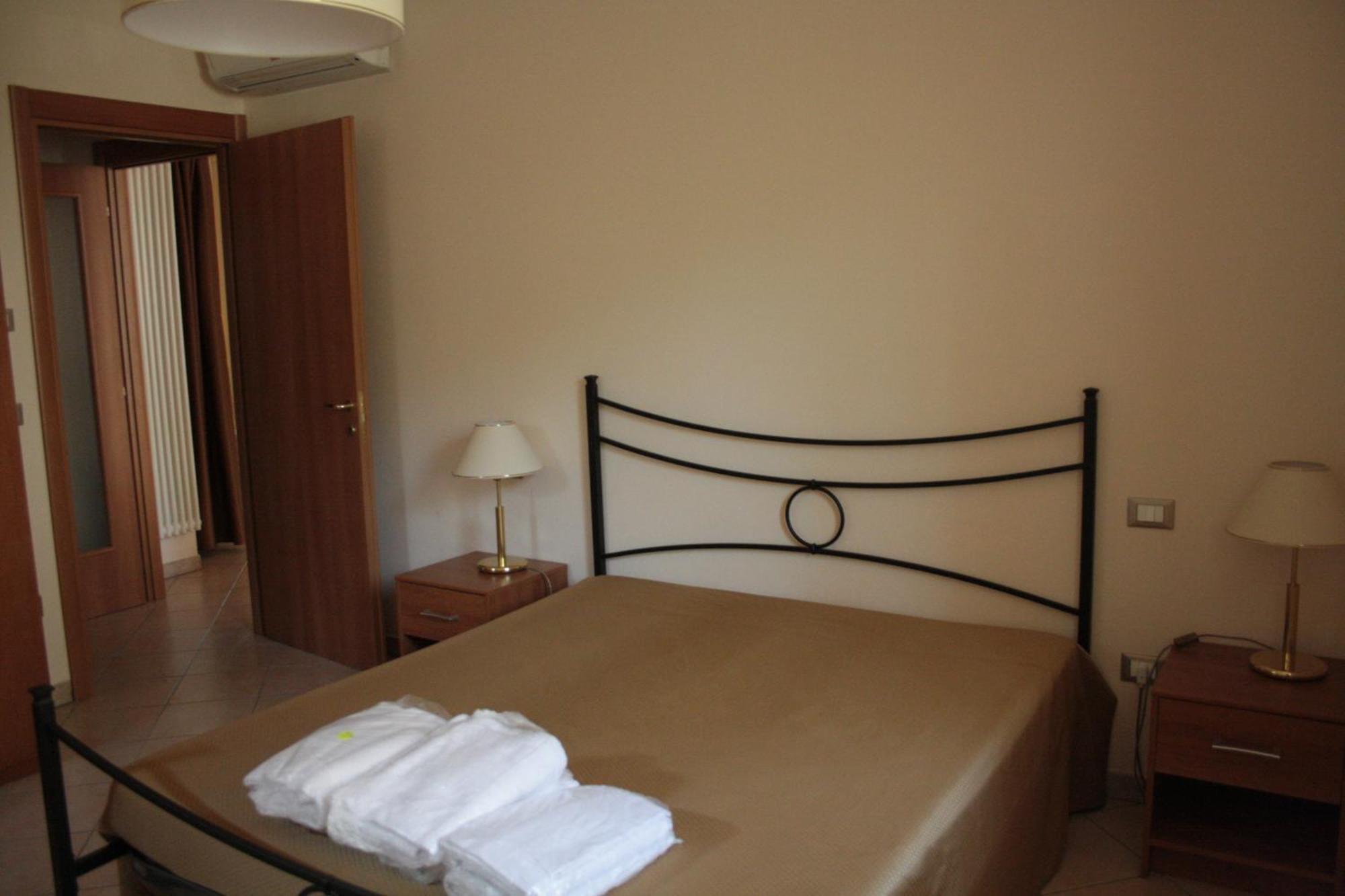 Residence Borgo Mondragon Lazise Luaran gambar