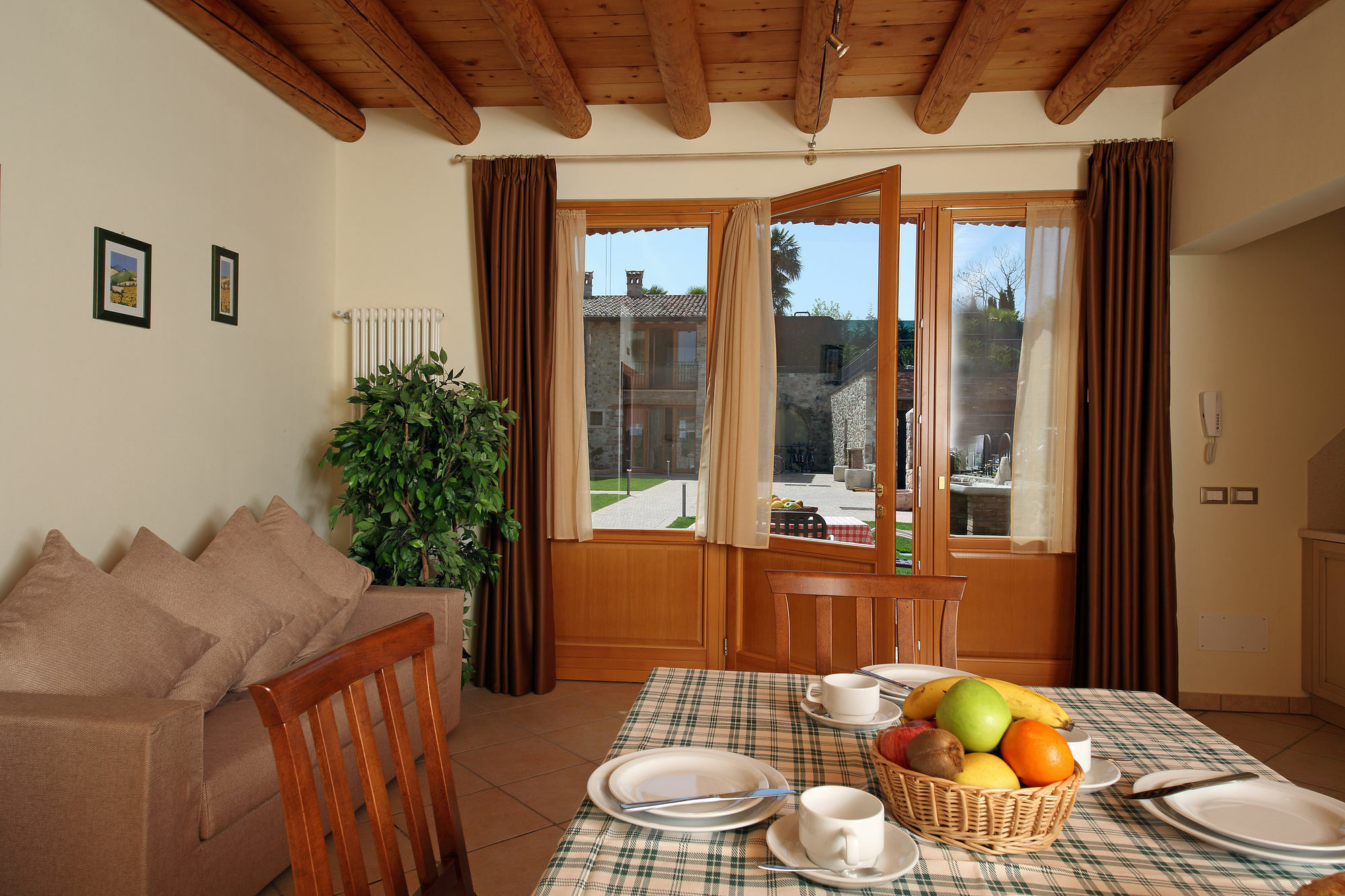 Residence Borgo Mondragon Lazise Luaran gambar