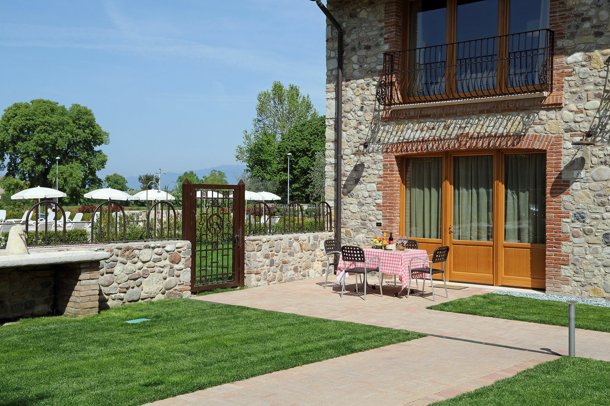 Residence Borgo Mondragon Lazise Luaran gambar